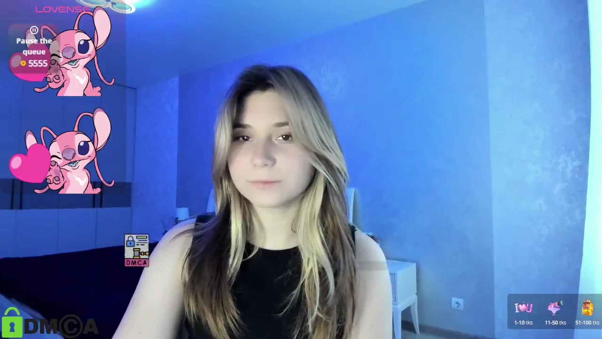 Gallery image thumbnail from MonicaaCute's myfreecams stream on, 09/13/2024, 15:50 image 18 of 20