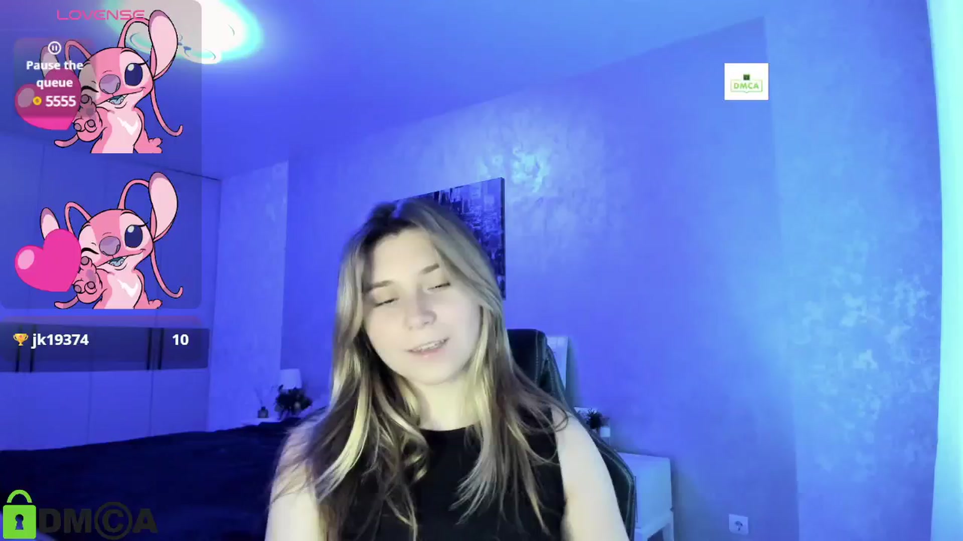 Gallery image thumbnail from MonicaaCute's myfreecams stream on, 09/13/2024, 16:17 image 16 of 20