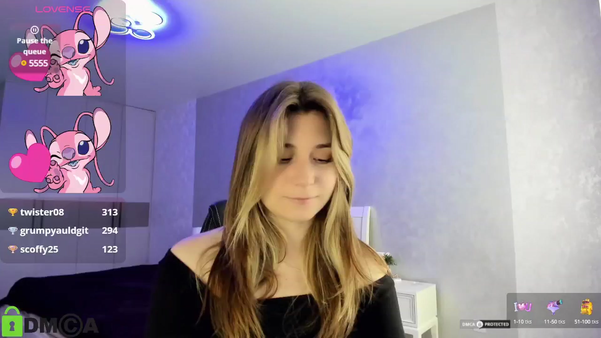 Gallery image thumbnail from MonicaaCute's myfreecams stream on, 09/14/2024, 10:47 image 14 of 20
