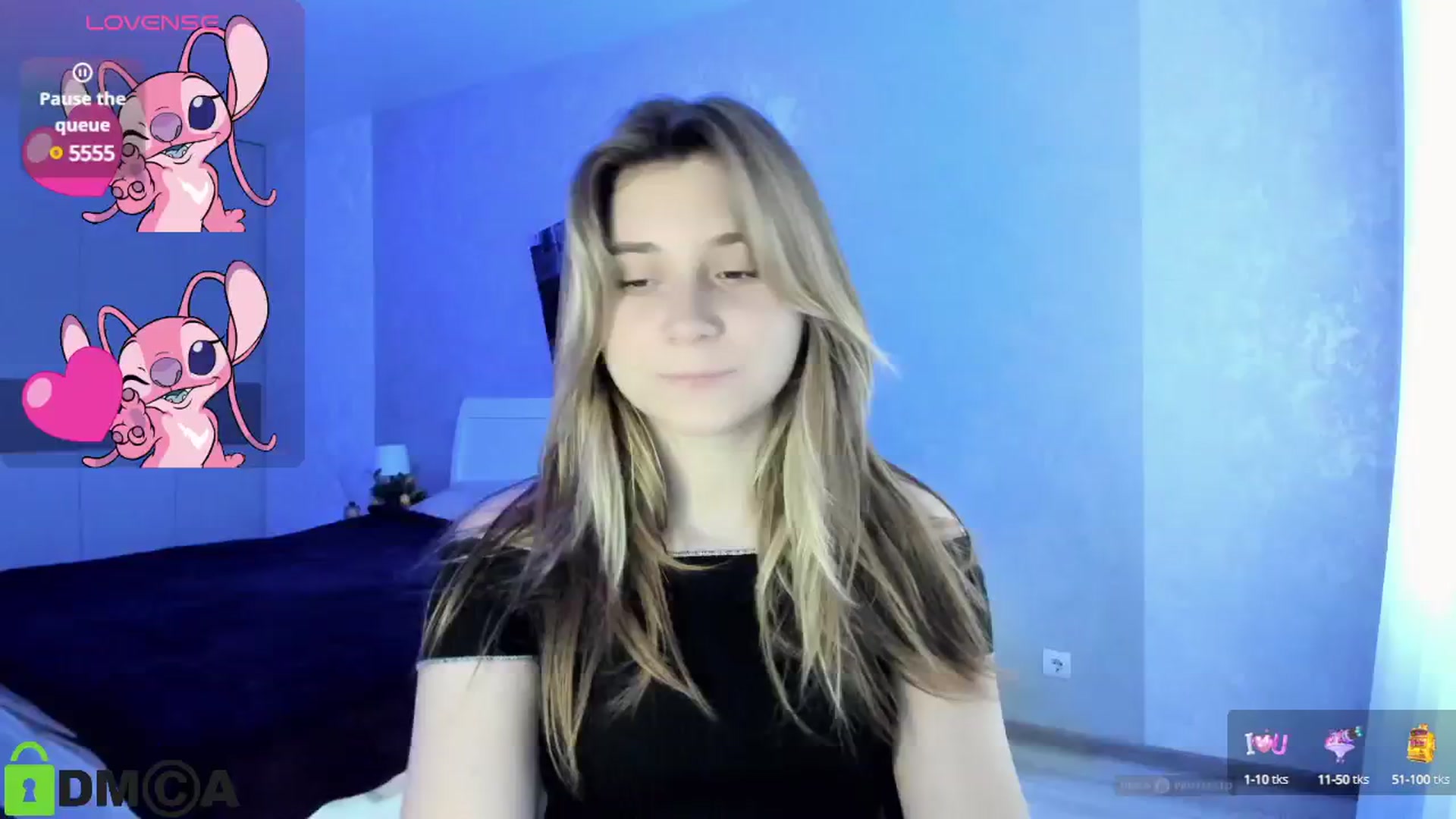 Gallery image thumbnail from MonicaaCute's myfreecams stream on, 09/15/2024, 14:23 image 10 of 20