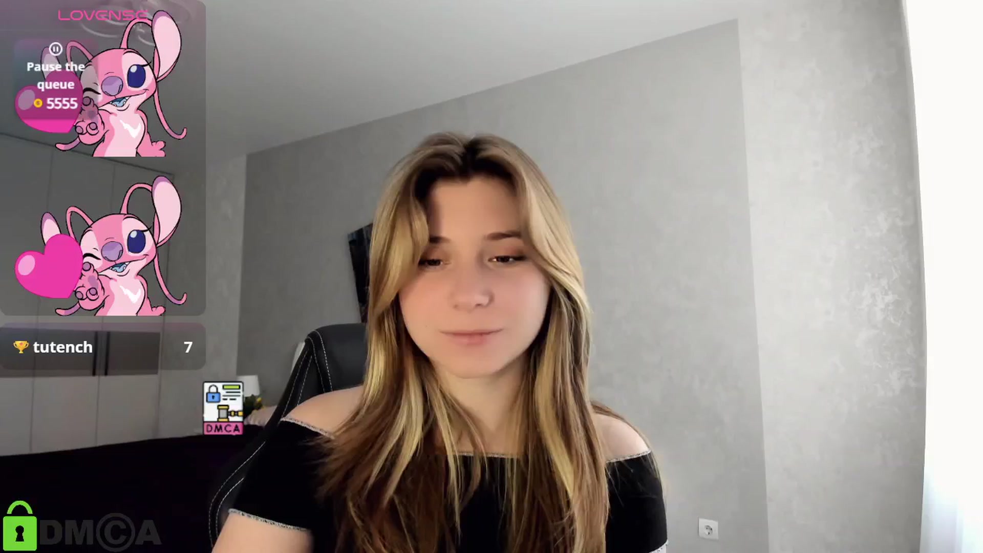 Gallery image thumbnail from MonicaaCute's myfreecams stream on, 09/17/2024, 14:17 image 6 of 20