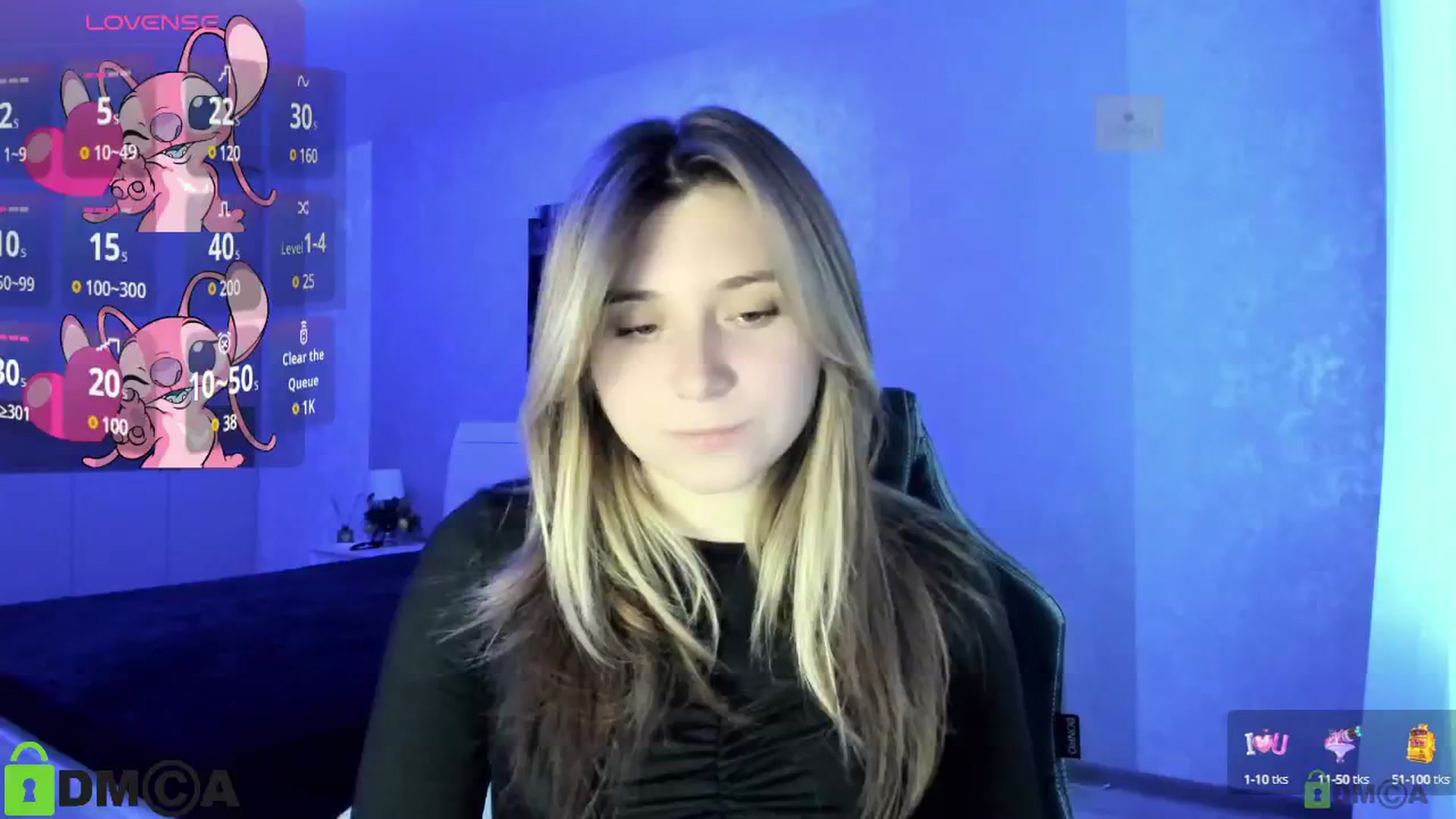 Gallery image thumbnail from MonicaaCute's myfreecams stream on, 09/19/2024, 16:39 image 10 of 20