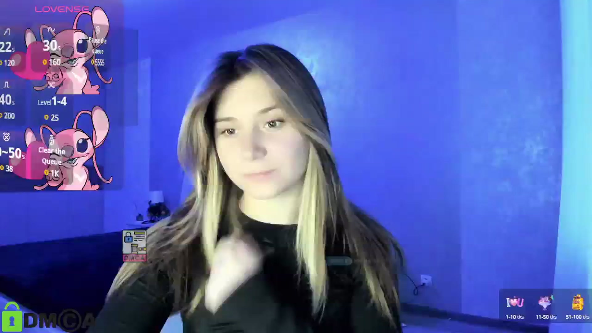 Gallery image thumbnail from MonicaaCute's myfreecams stream on, 09/19/2024, 16:39 image 14 of 20