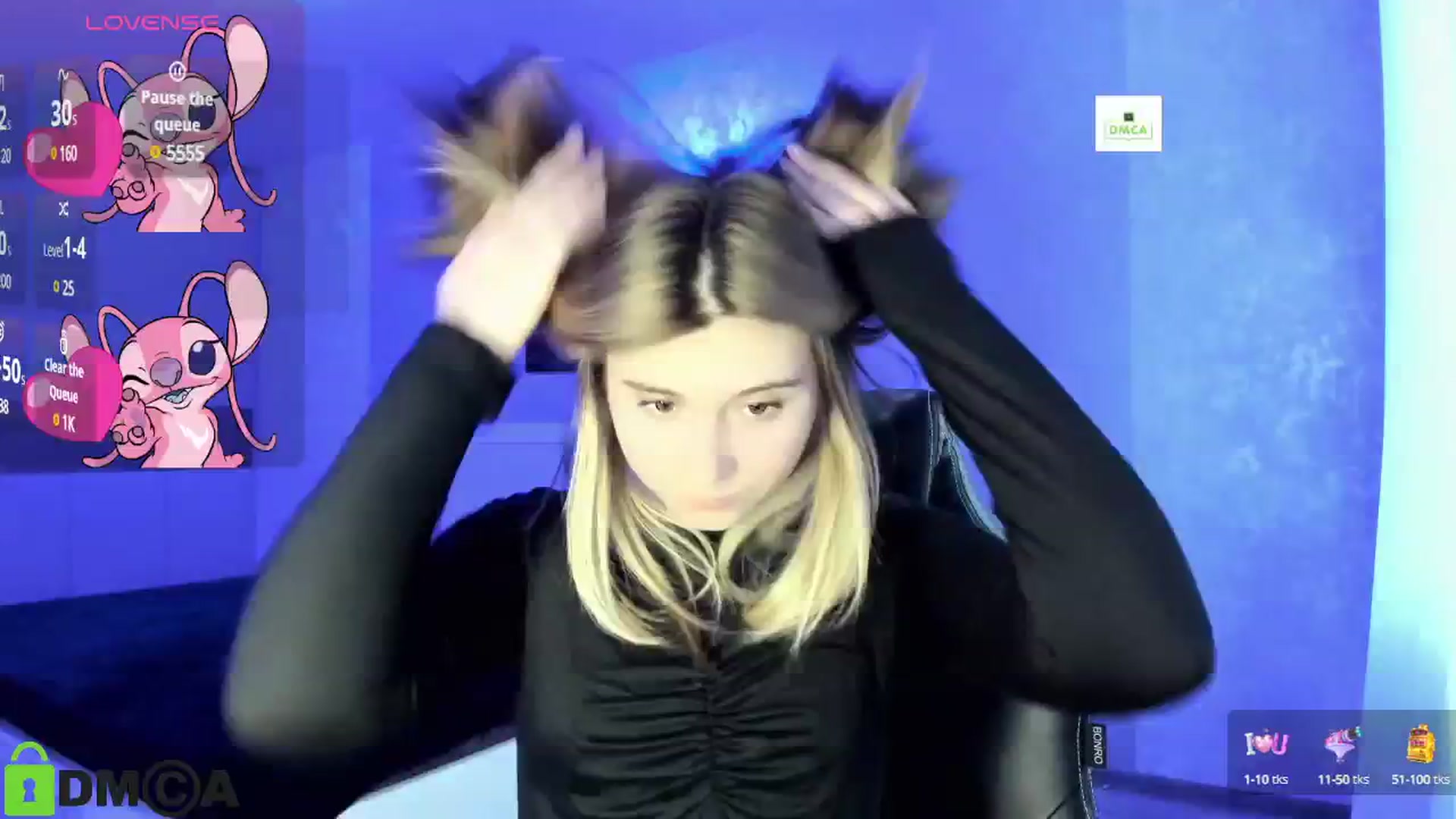 Gallery image thumbnail from MonicaaCute's myfreecams stream on, 09/19/2024, 16:39 image 11 of 20