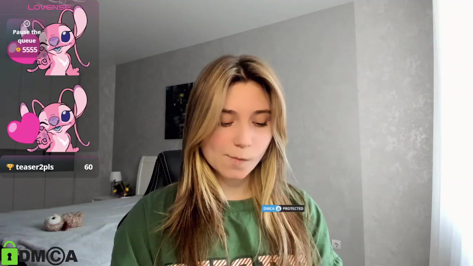 Gallery image thumbnail from MonicaaCute's myfreecams stream on, 09/20/2024, 15:23 image 14 of 20