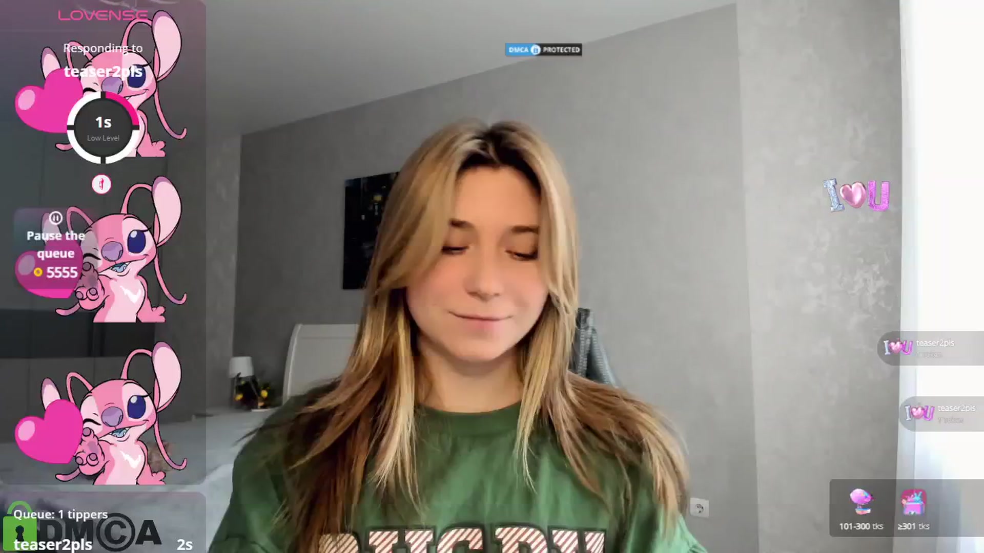 Gallery image thumbnail from MonicaaCute's myfreecams stream on, 09/20/2024, 15:23 image 9 of 20