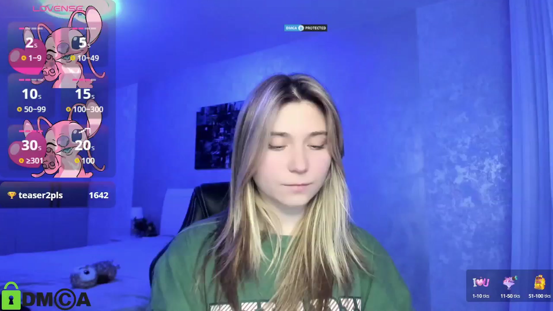 Gallery image thumbnail from MonicaaCute's myfreecams stream on, 09/20/2024, 16:45 image 11 of 20