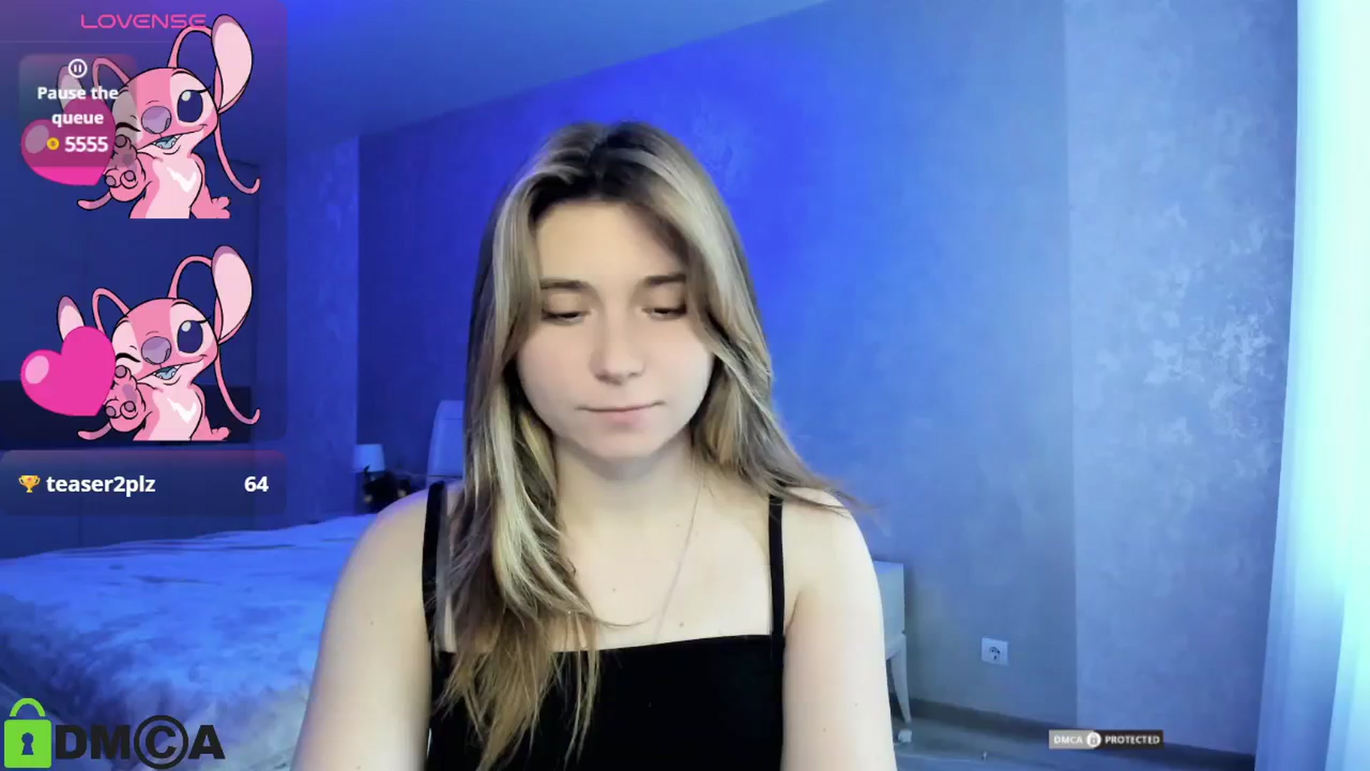 Gallery image thumbnail from MonicaaCute's myfreecams stream on, 09/23/2024, 16:20 image 8 of 20