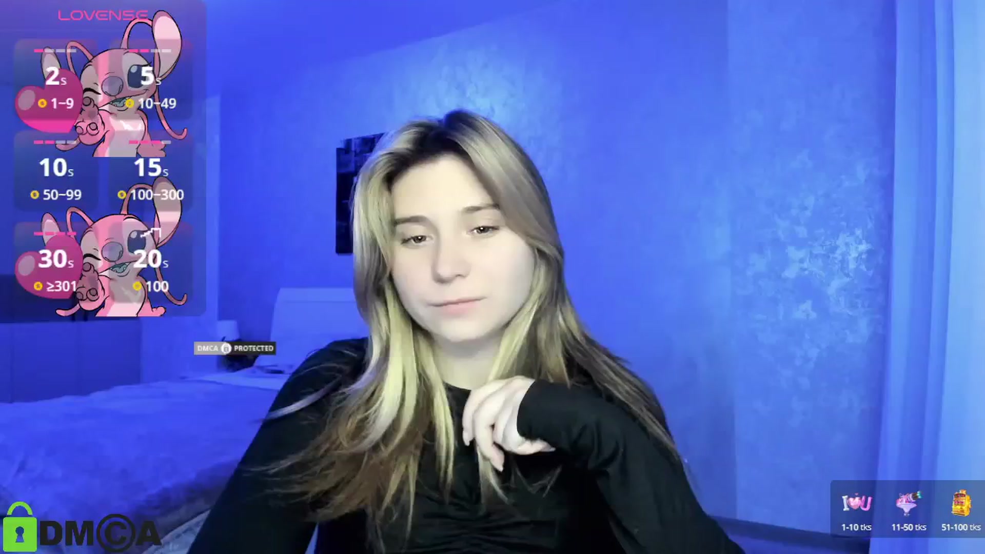 Gallery image thumbnail from MonicaaCute's myfreecams stream on, 09/26/2024, 16:33 image 14 of 20
