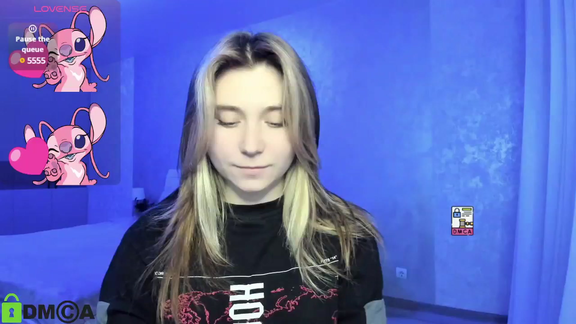 Gallery image thumbnail from MonicaaCute's myfreecams stream on, 09/27/2024, 17:32 image 4 of 20