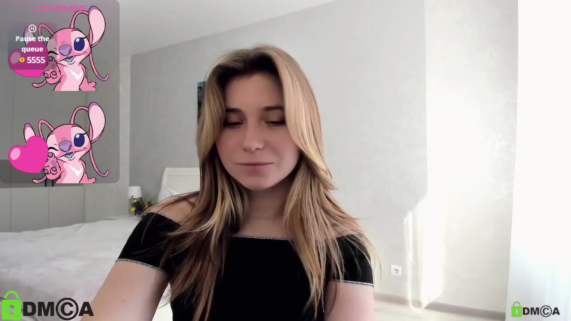 Gallery image thumbnail from MonicaaCute's myfreecams stream on, 09/28/2024, 09:13 image 18 of 20