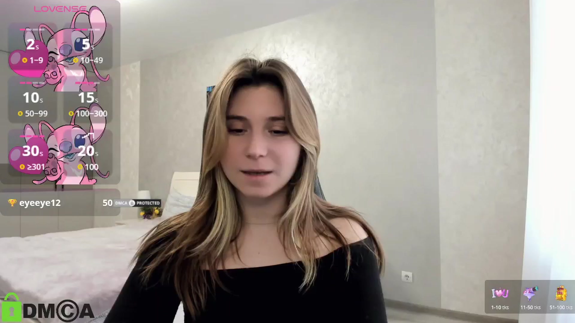 Gallery image thumbnail from MonicaaCute's myfreecams stream on, 09/29/2024, 12:05 image 18 of 20
