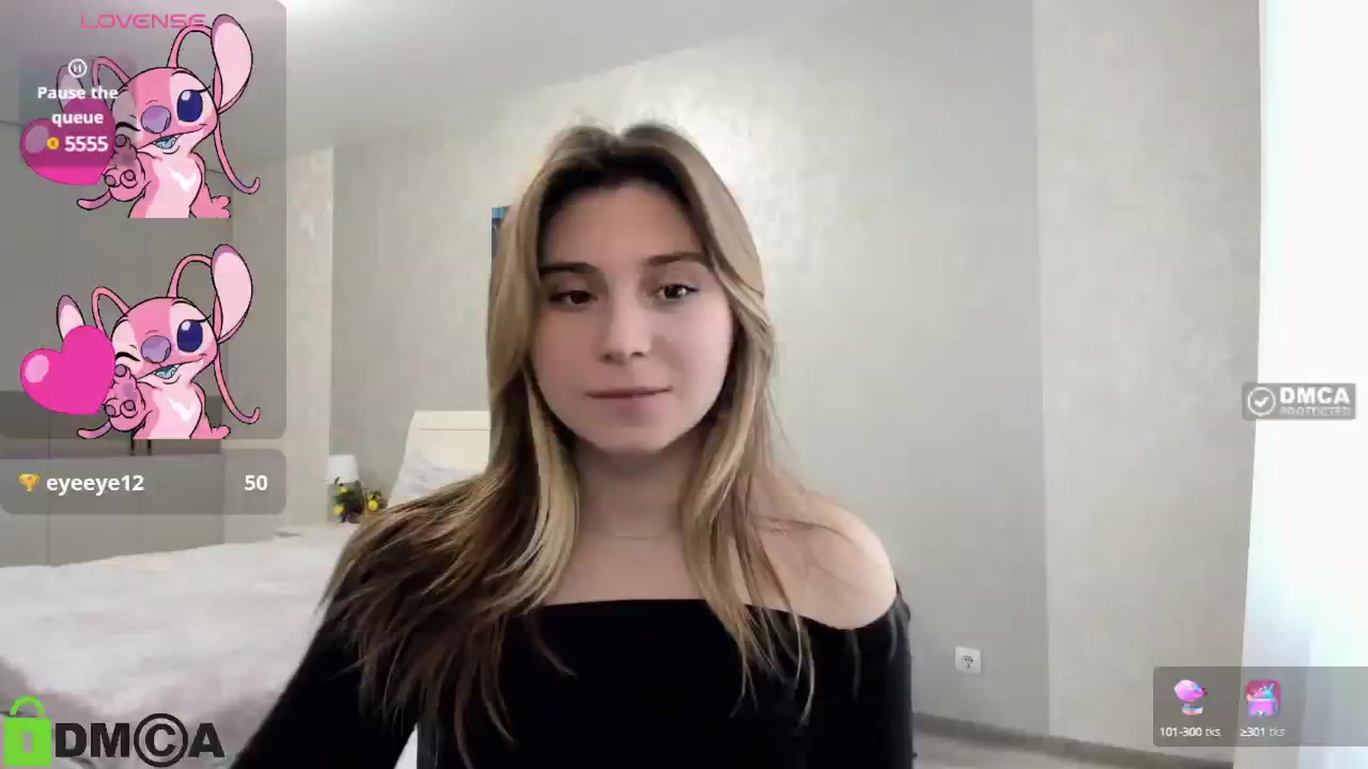 Gallery image thumbnail from MonicaaCute's myfreecams stream on, 09/29/2024, 12:05 image 14 of 20