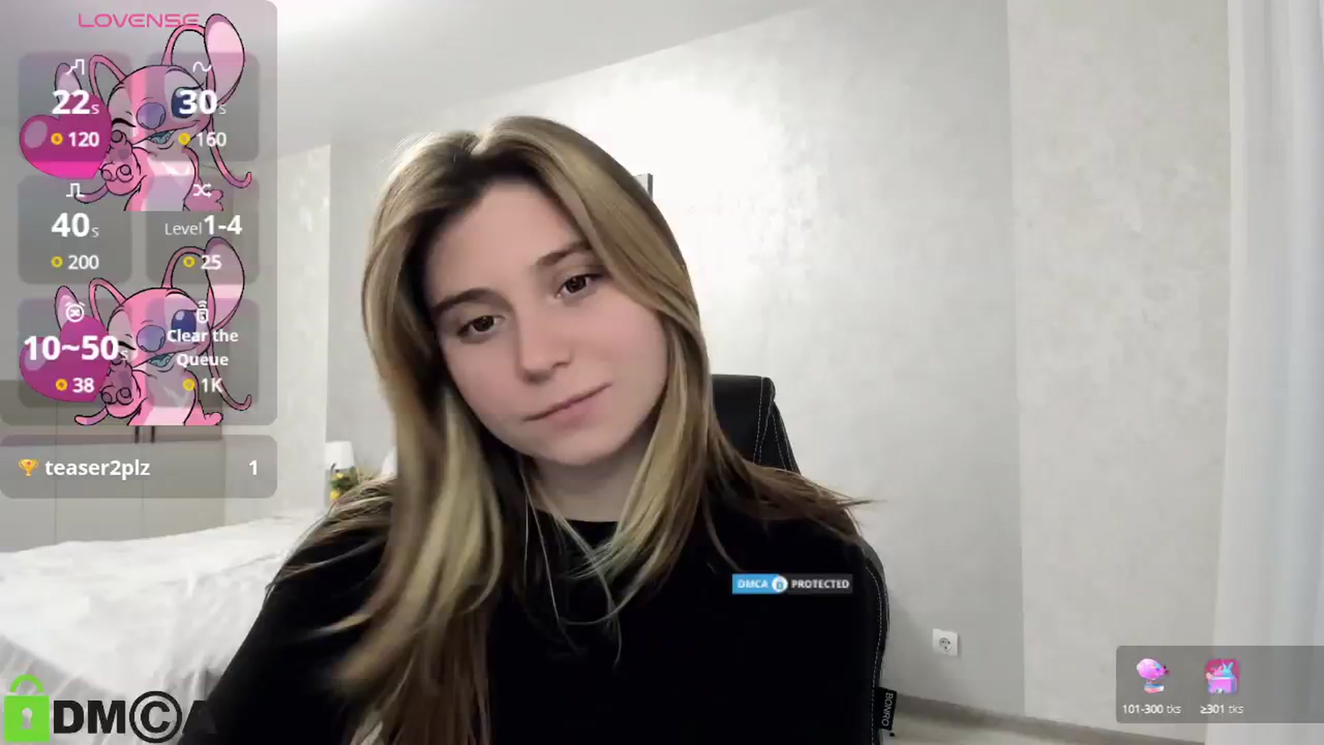 Gallery image thumbnail from MonicaaCute's myfreecams stream on, 09/30/2024, 17:18 image 7 of 20