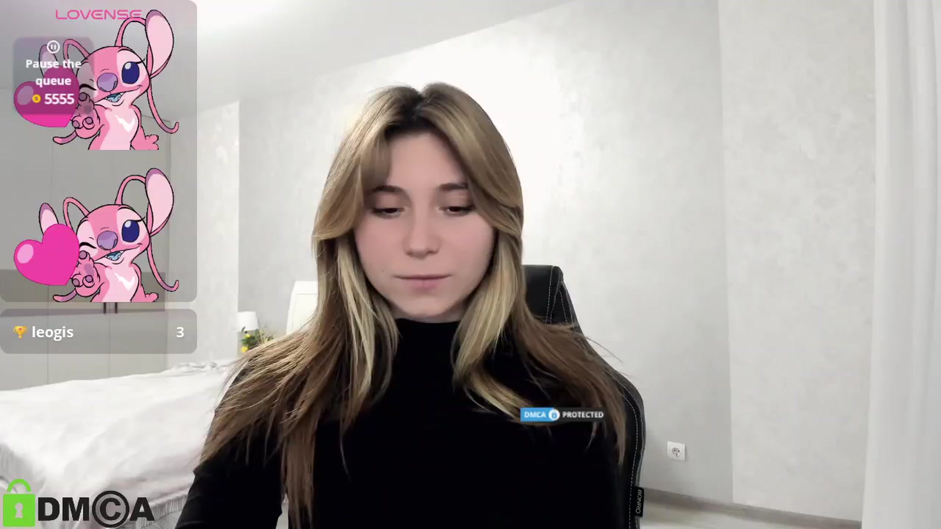 Gallery image thumbnail from MonicaaCute's myfreecams stream on, 10/04/2024, 17:15 image 17 of 20