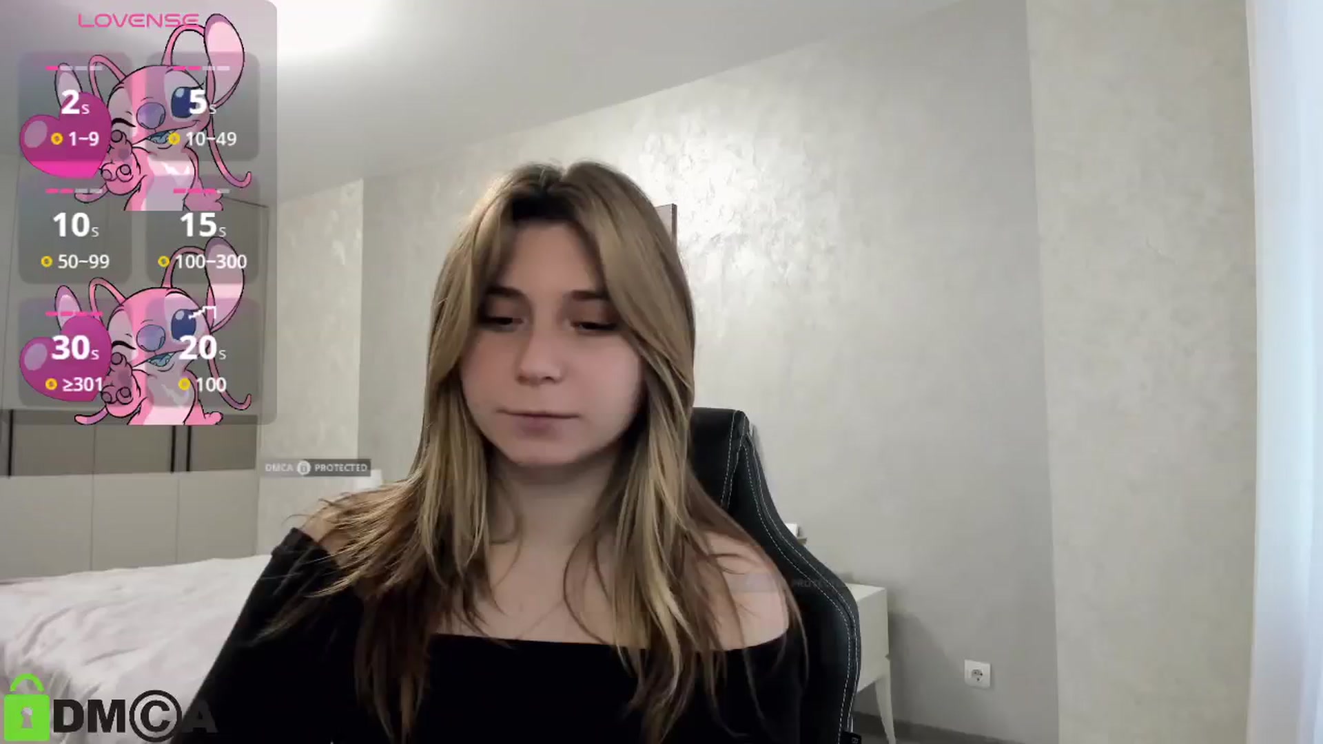 Gallery image thumbnail from MonicaaCute's myfreecams stream on, 10/05/2024, 08:22 image 16 of 20