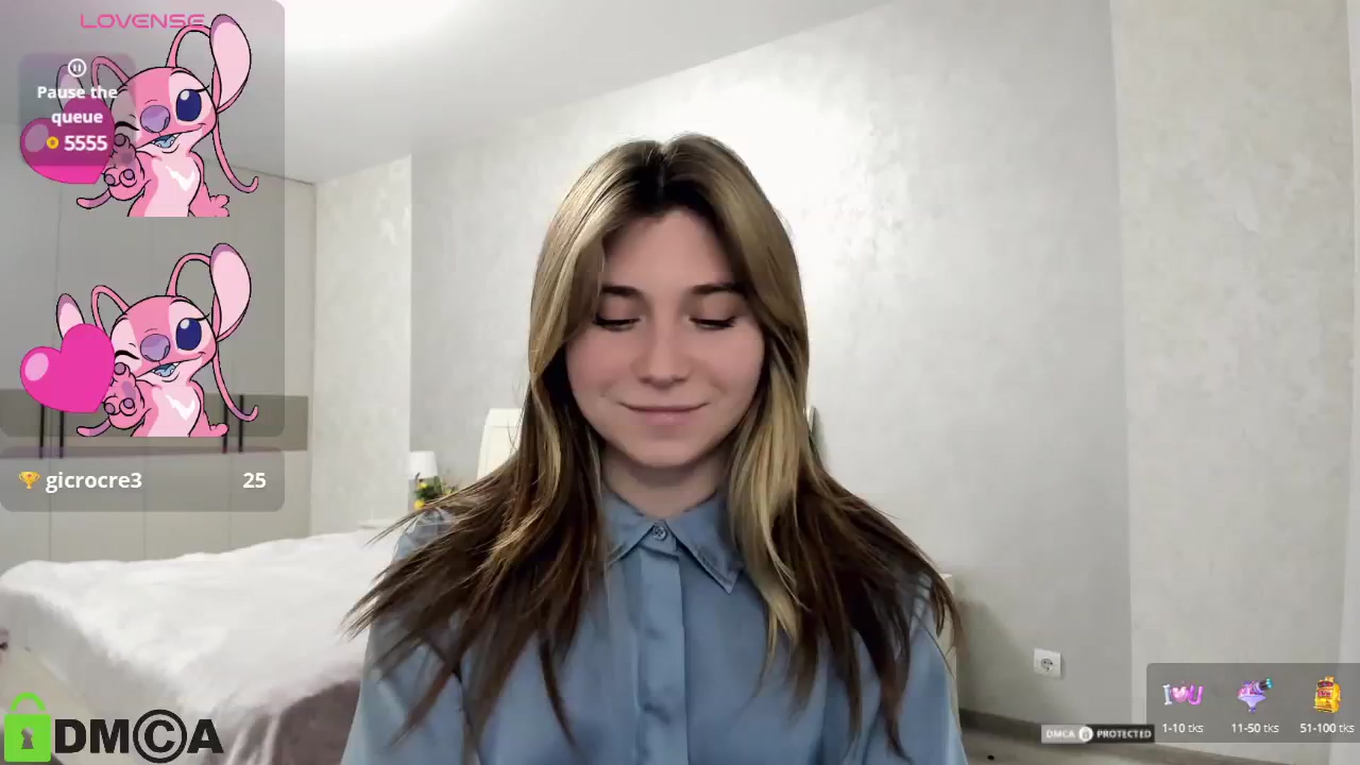 Gallery image thumbnail from MonicaaCute's myfreecams stream on, 10/07/2024, 15:57 image 16 of 20