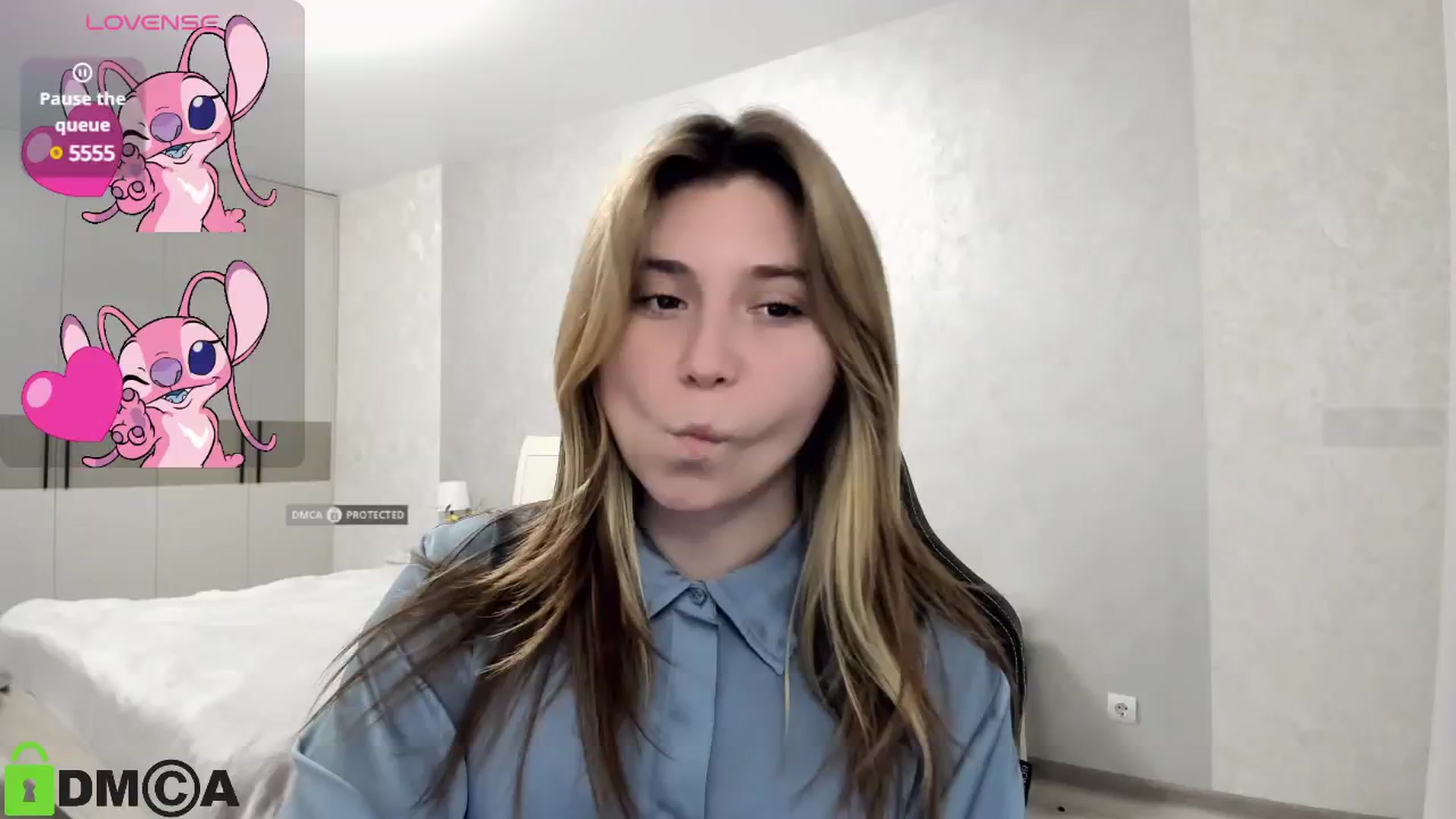 Gallery image thumbnail from MonicaaCute's myfreecams stream on, 10/07/2024, 15:57 image 9 of 20