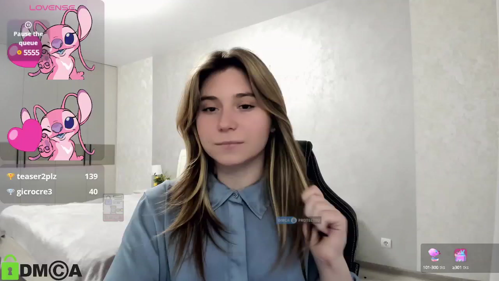Gallery image thumbnail from MonicaaCute's myfreecams stream on, 10/07/2024, 17:44 image 14 of 20