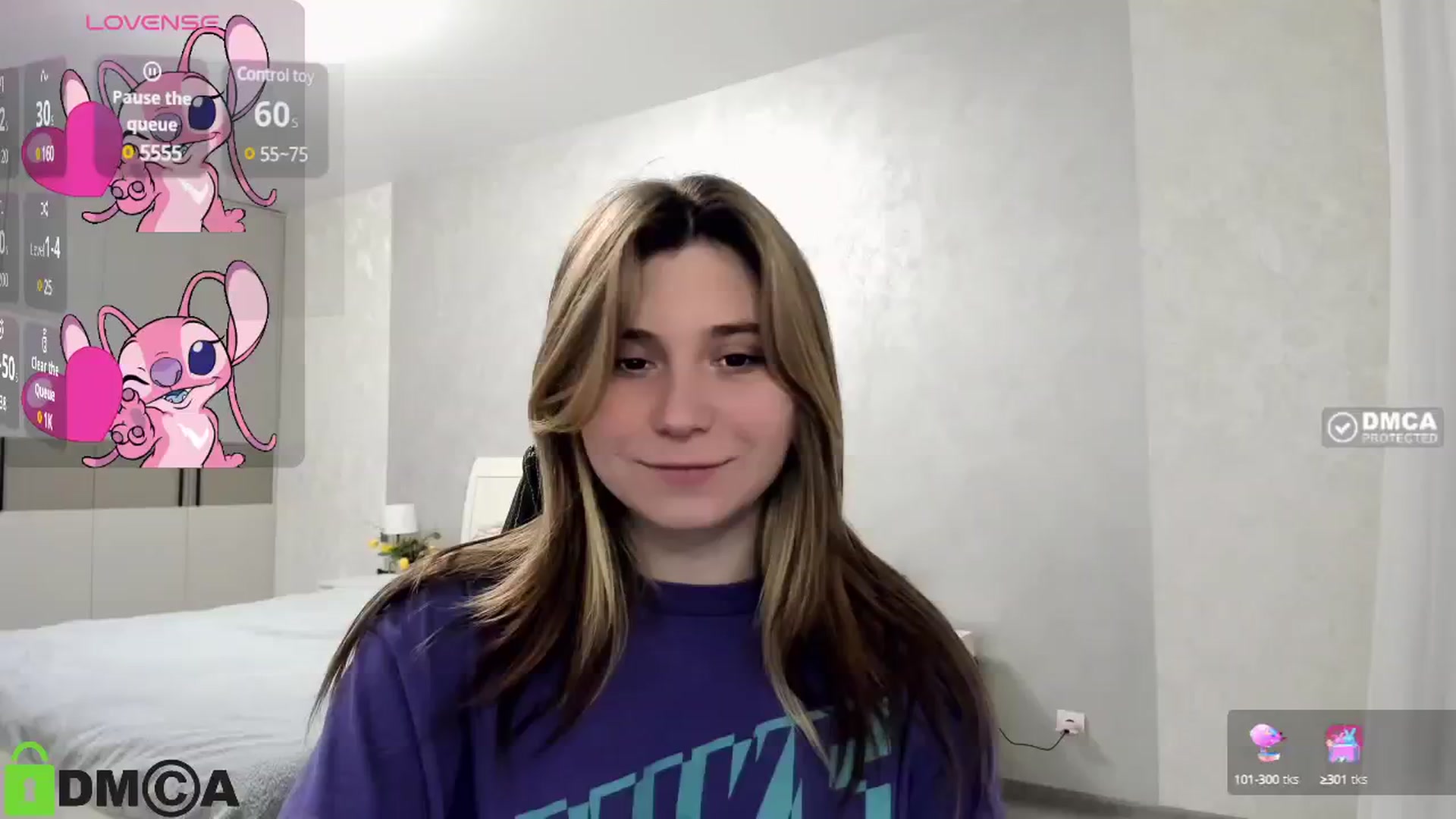 Gallery image thumbnail from MonicaaCute's myfreecams stream on, 10/14/2024, 15:56 image 5 of 20