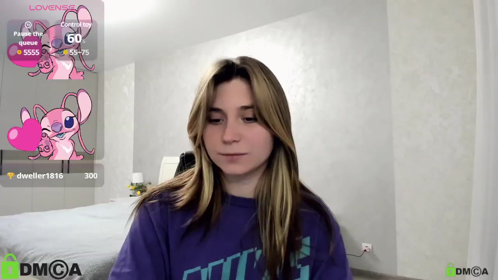 Gallery image thumbnail from MonicaaCute's myfreecams stream on, 10/14/2024, 15:56 image 18 of 20
