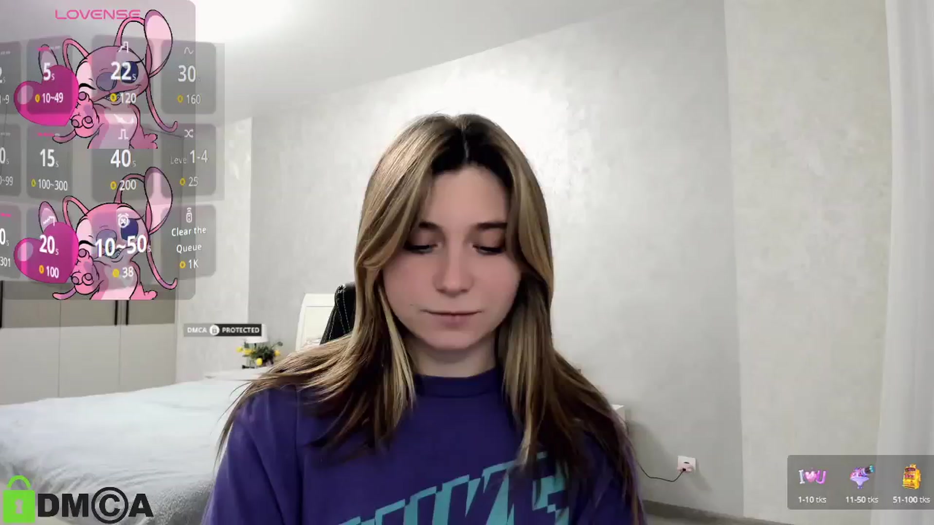 Gallery image thumbnail from MonicaaCute's myfreecams stream on, 10/14/2024, 15:56 image 3 of 20