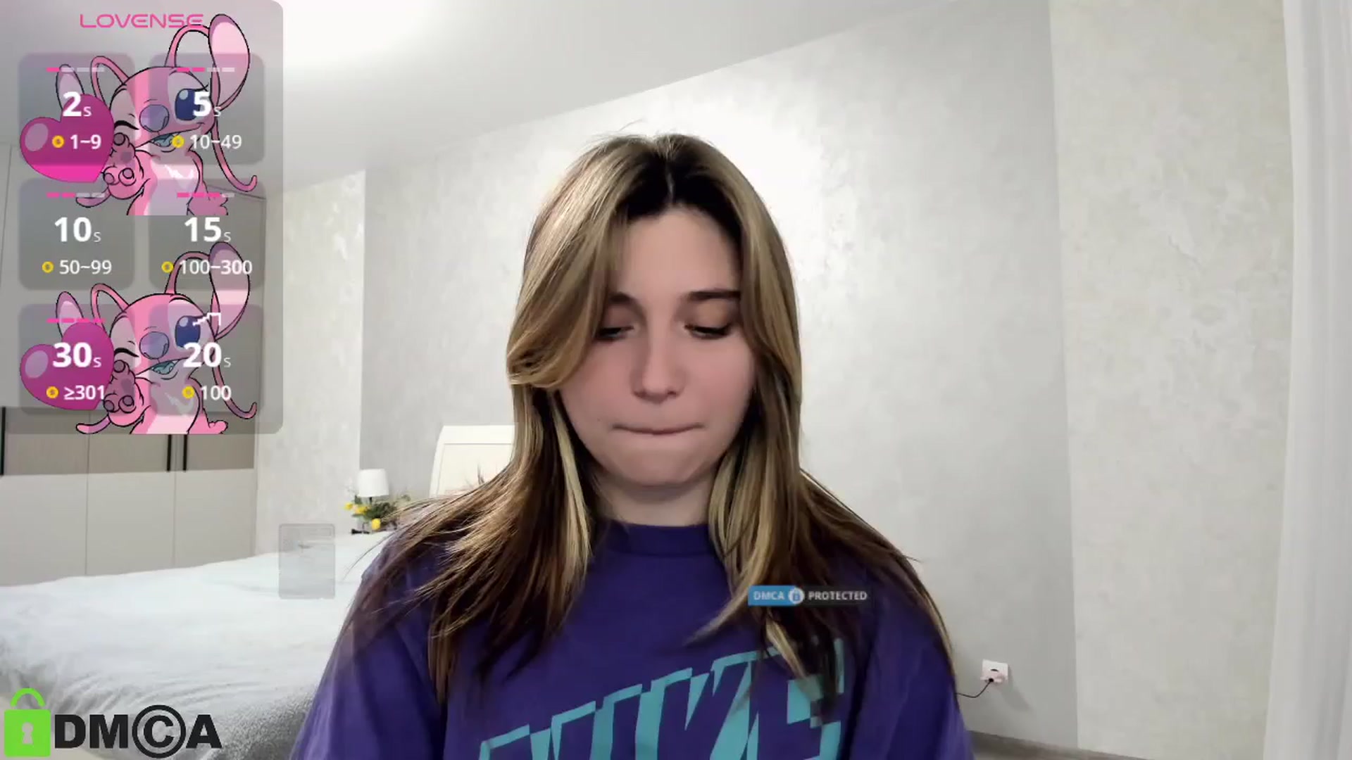 Gallery image thumbnail from MonicaaCute's myfreecams stream on, 10/14/2024, 15:56 image 8 of 20