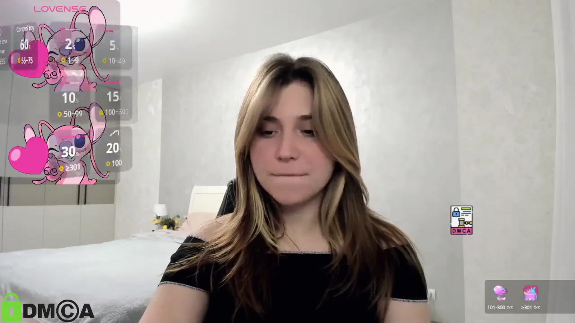 Gallery image thumbnail from MonicaaCute's myfreecams stream on, 10/15/2024, 18:10 image 5 of 20