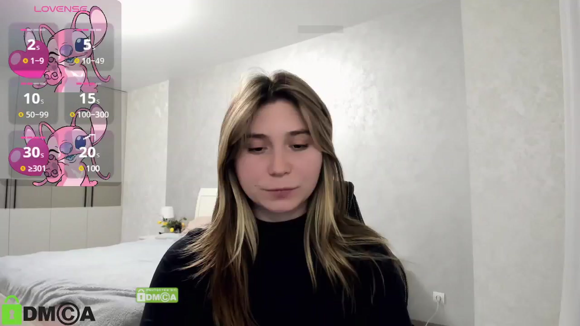 Gallery image thumbnail from MonicaaCute's myfreecams stream on, 10/17/2024, 17:19 image 19 of 20