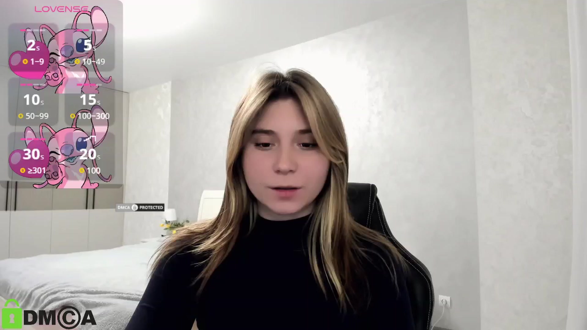 Gallery image thumbnail from MonicaaCute's myfreecams stream on, 10/17/2024, 17:19 image 20 of 20