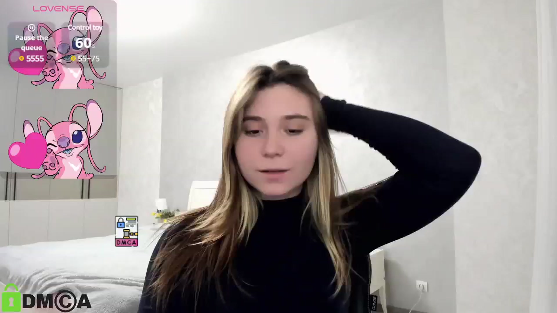 Gallery image thumbnail from MonicaaCute's myfreecams stream on, 10/17/2024, 17:59 image 10 of 20