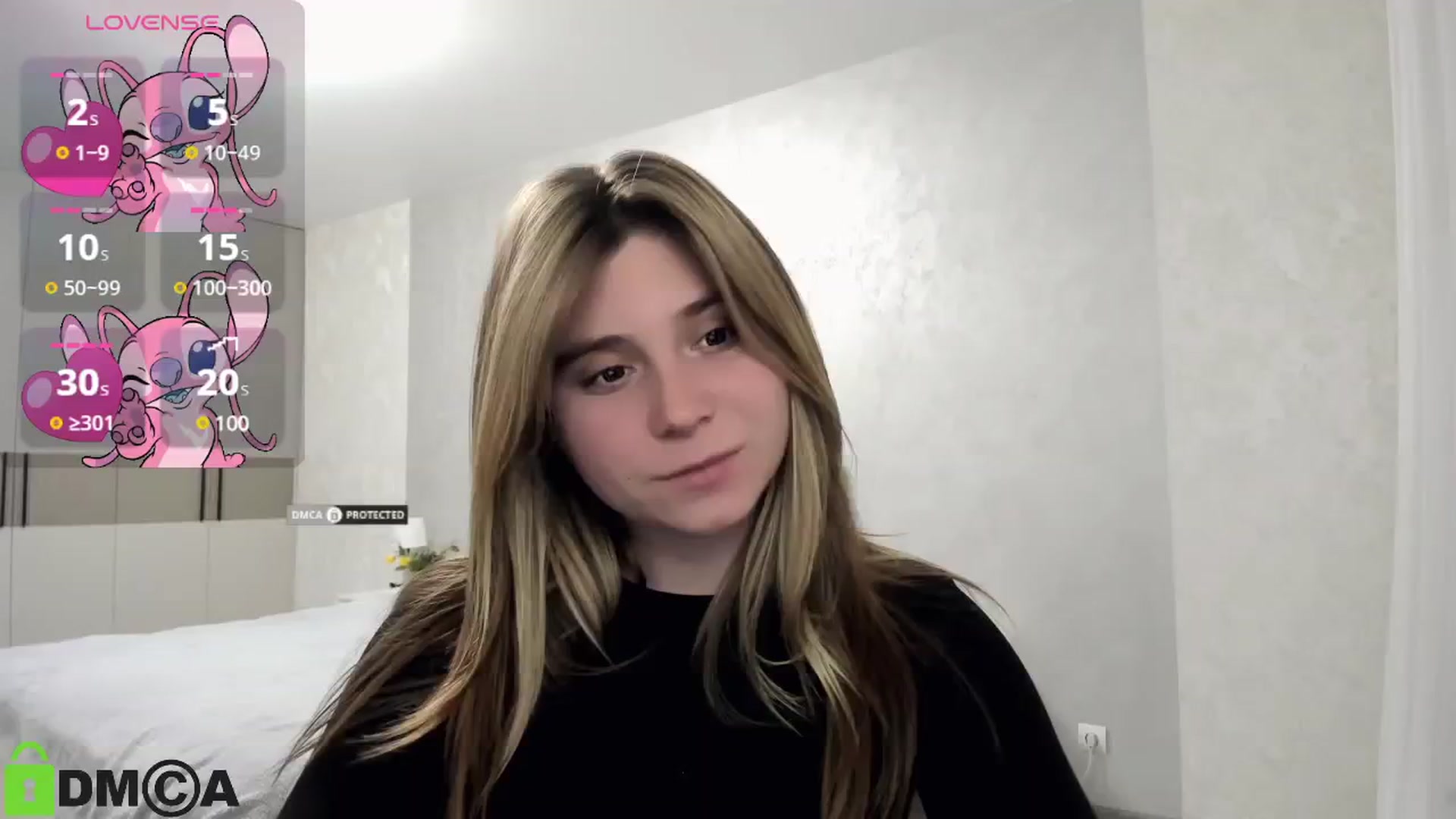 Gallery image thumbnail from MonicaaCute's myfreecams stream on, 10/18/2024, 16:53 image 10 of 20