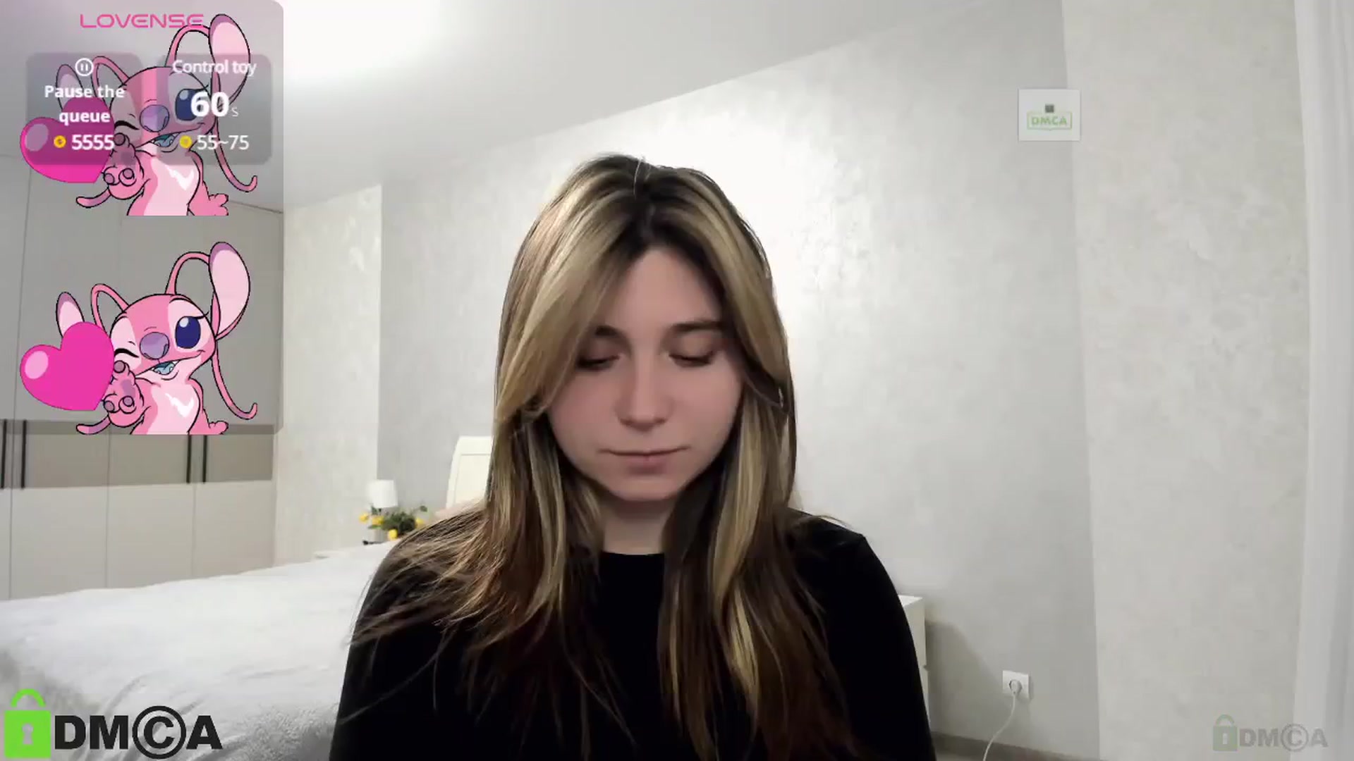 Gallery image thumbnail from MonicaaCute's myfreecams stream on, 10/18/2024, 16:53 image 5 of 20