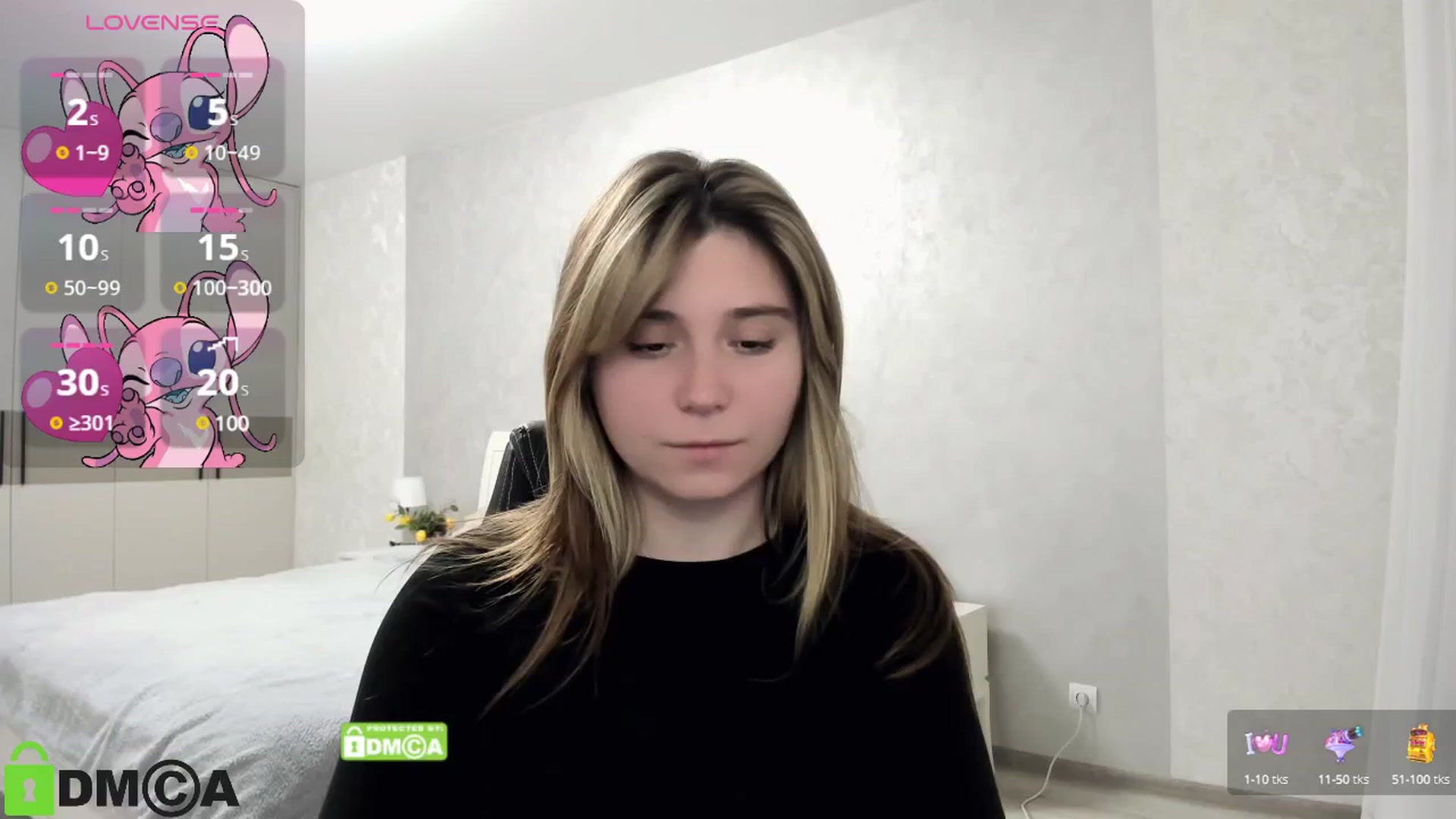 Gallery image thumbnail from MonicaaCute's myfreecams stream on, 10/18/2024, 17:59 image 13 of 20