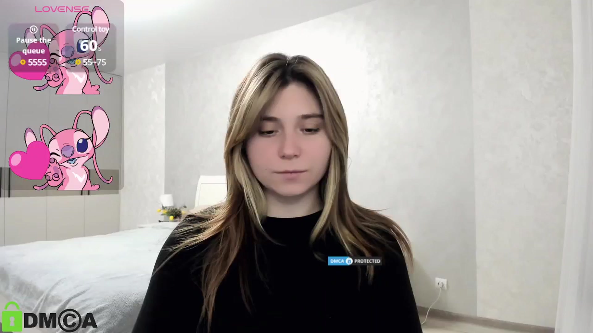 Gallery image thumbnail from MonicaaCute's myfreecams stream on, 10/18/2024, 17:59 image 11 of 20
