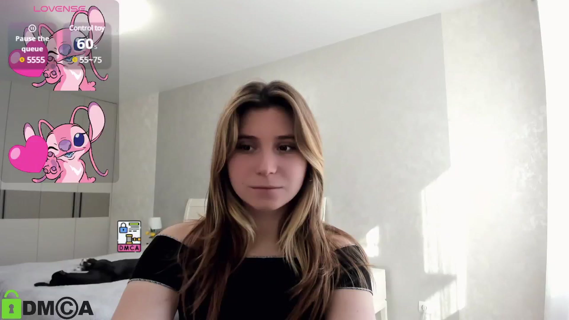 Gallery image thumbnail from MonicaaCute's myfreecams stream on, 10/19/2024, 10:22 image 4 of 20