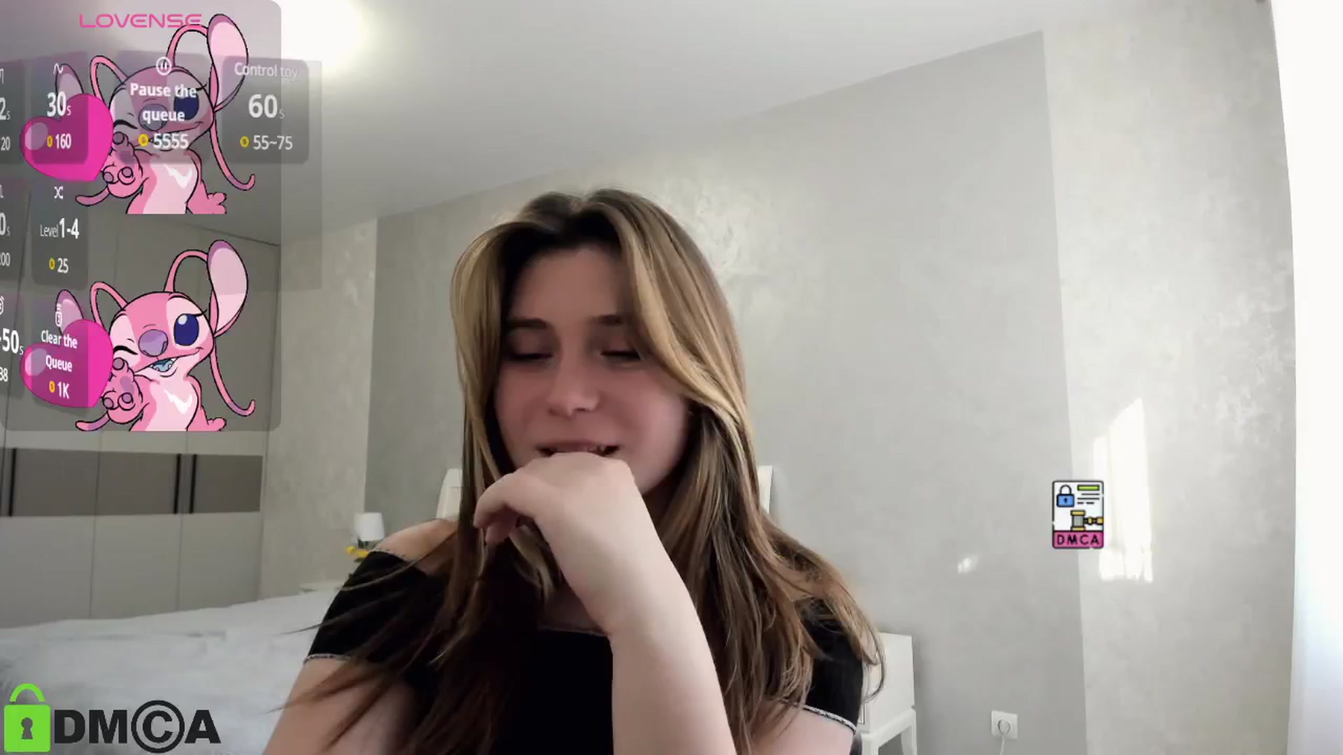 Gallery image thumbnail from MonicaaCute's myfreecams stream on, 10/19/2024, 10:22 image 9 of 20