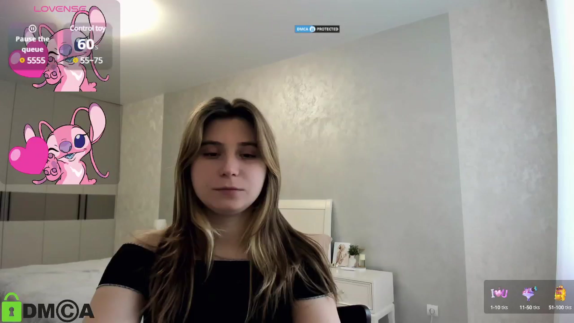 Gallery image thumbnail from MonicaaCute's myfreecams stream on, 10/19/2024, 10:22 image 20 of 20