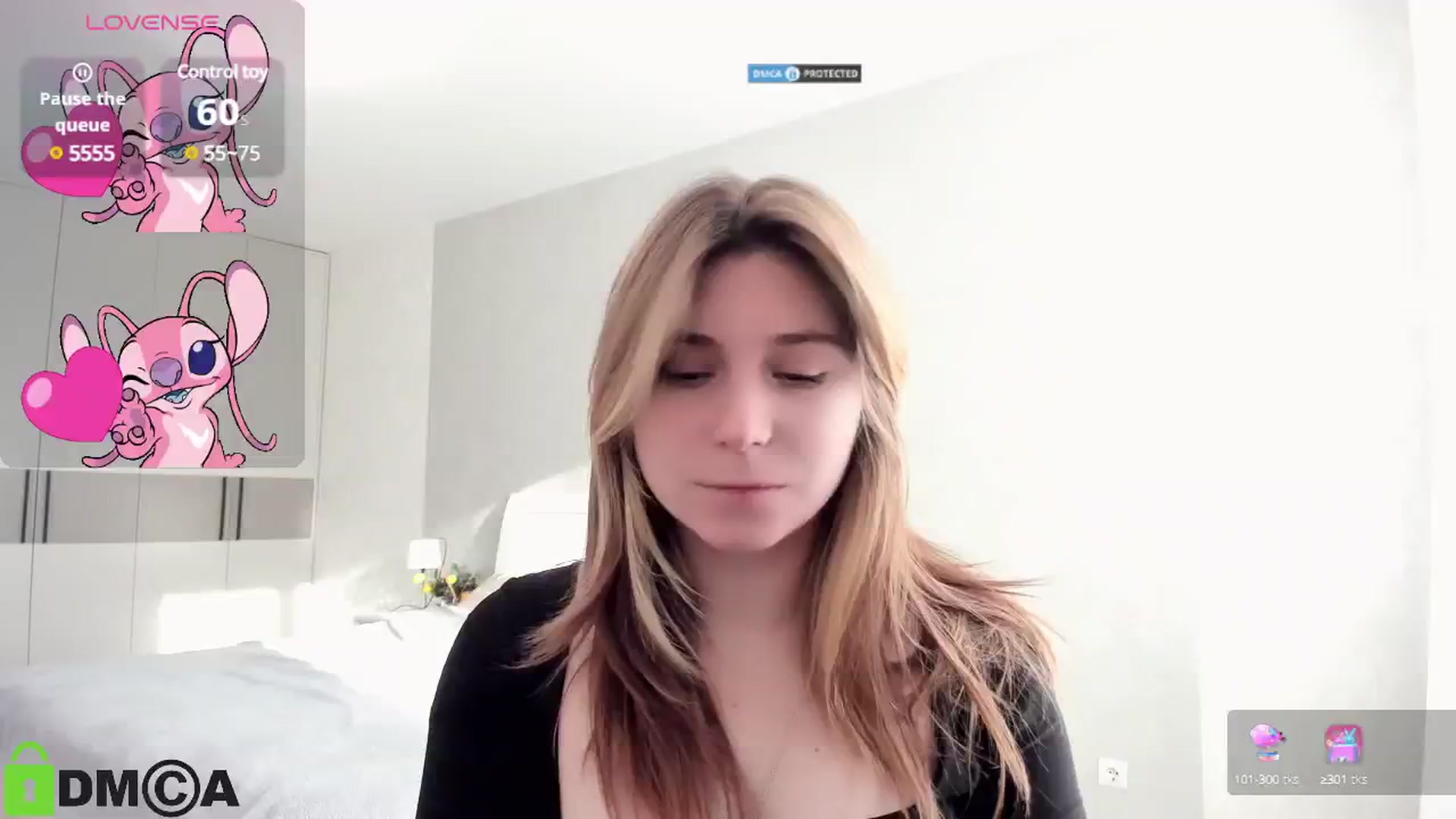 Gallery image thumbnail from MonicaaCute's myfreecams stream on, 10/20/2024, 07:02 image 7 of 20