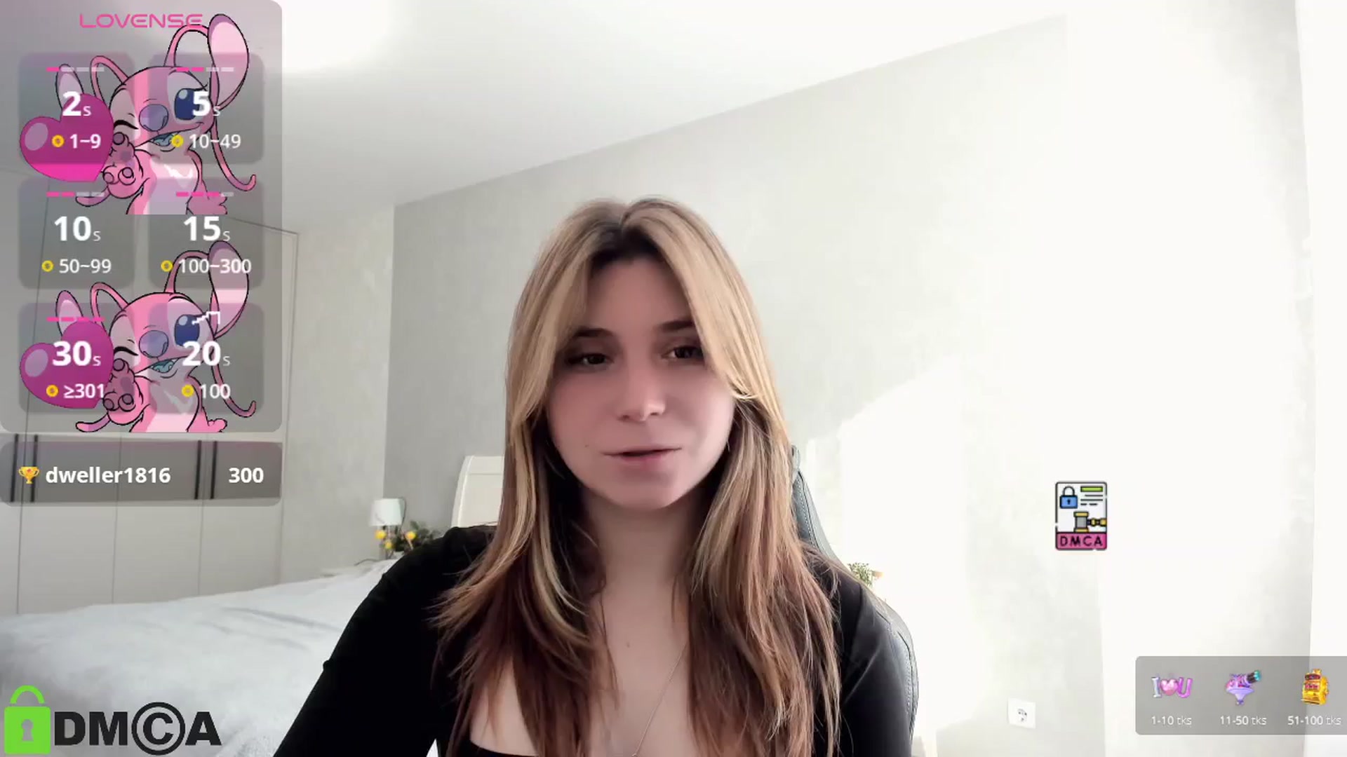 Gallery image thumbnail from MonicaaCute's myfreecams stream on, 10/20/2024, 08:07 image 18 of 20