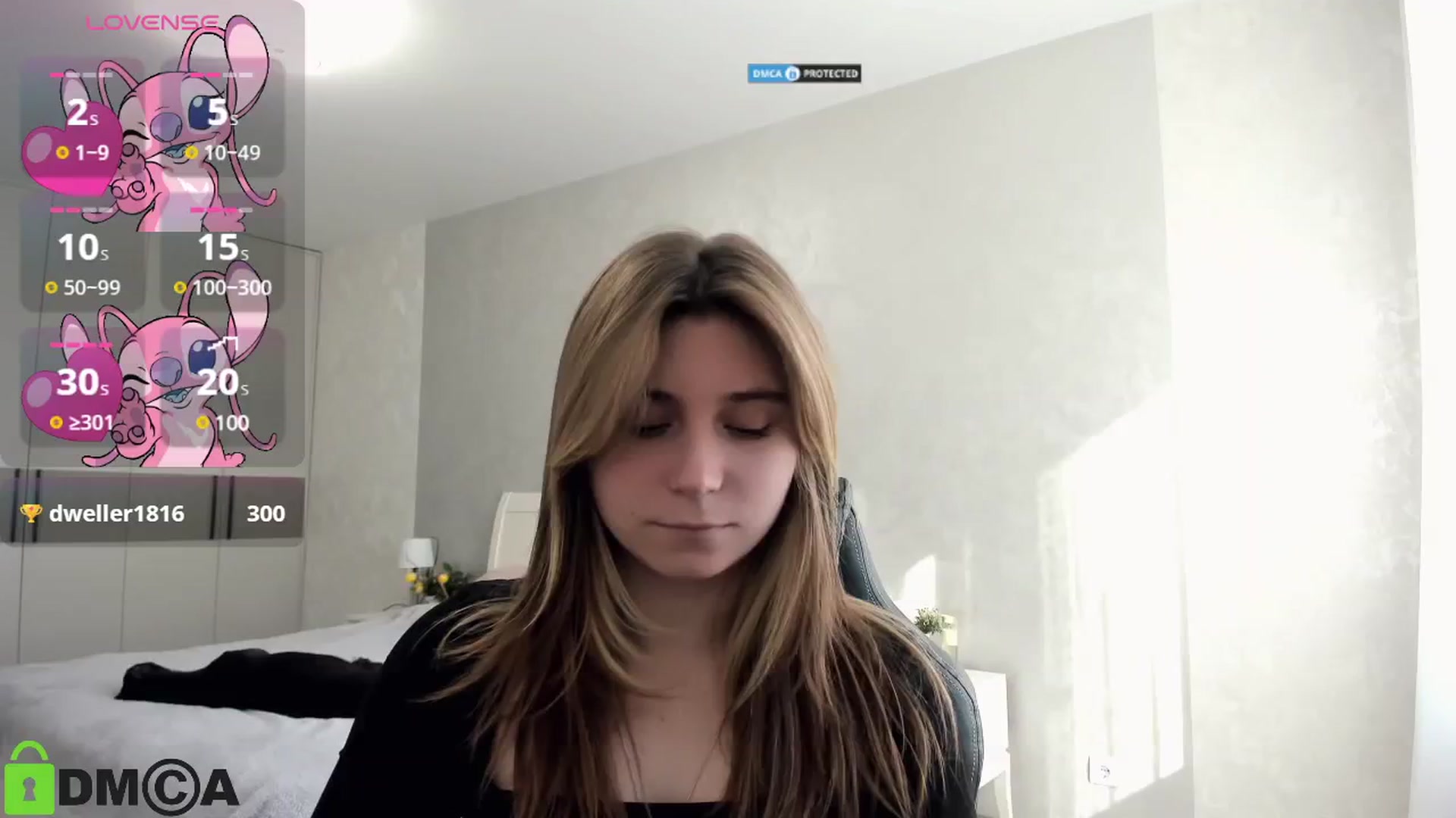 Gallery image thumbnail from MonicaaCute's myfreecams stream on, 10/20/2024, 08:45 image 18 of 20