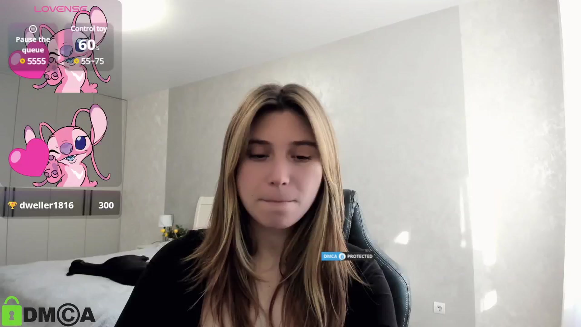Gallery image thumbnail from MonicaaCute's myfreecams stream on, 10/20/2024, 09:28 image 7 of 20