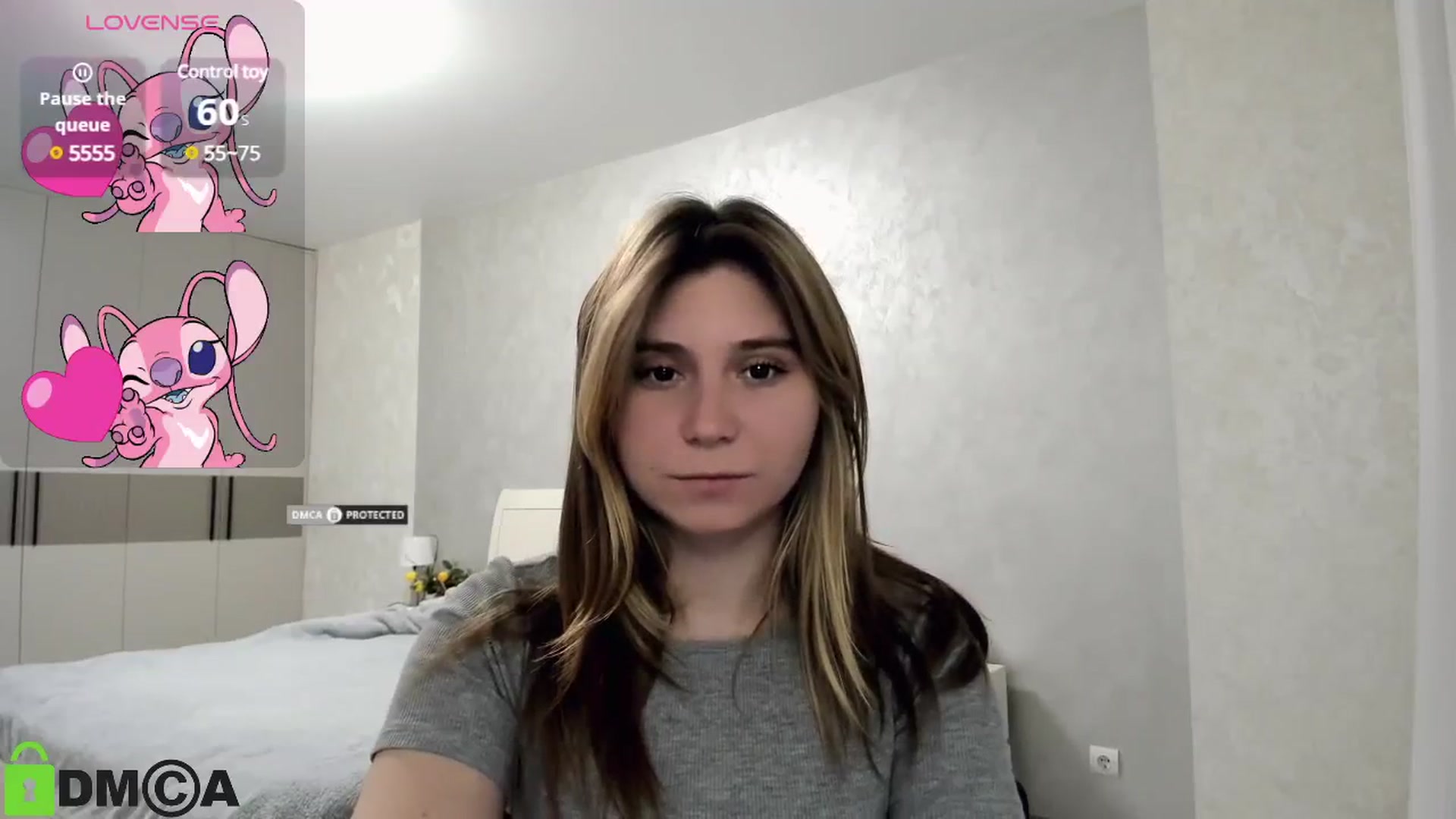 Gallery image thumbnail from MonicaaCute's myfreecams stream on, 10/21/2024, 16:57 image 10 of 20