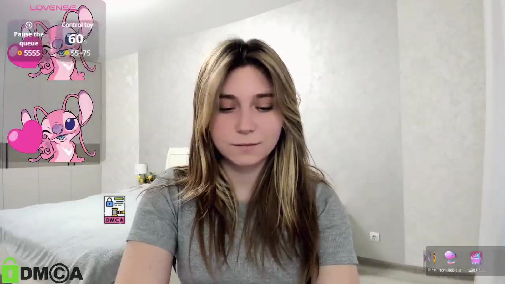 Gallery image thumbnail from MonicaaCute's myfreecams stream on, 10/21/2024, 16:57 image 2 of 20