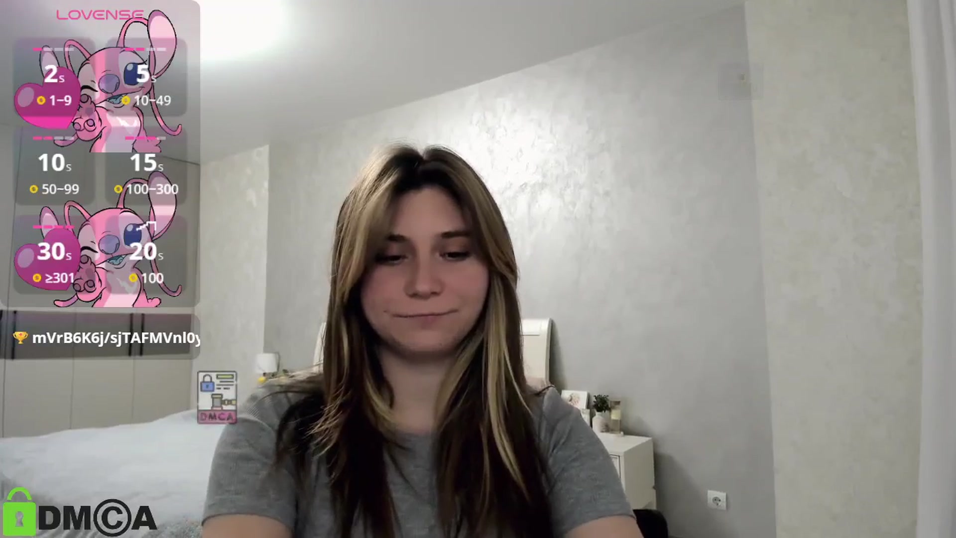 Gallery image thumbnail from MonicaaCute's myfreecams stream on, 10/21/2024, 16:57 image 11 of 20