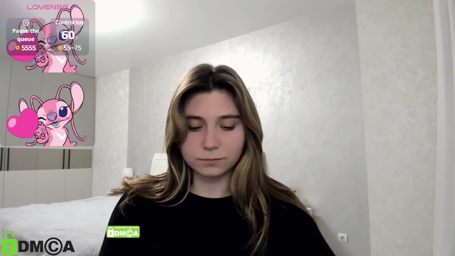 Gallery image thumbnail from MonicaaCute's myfreecams stream on, 10/22/2024, 16:25 image 7 of 20