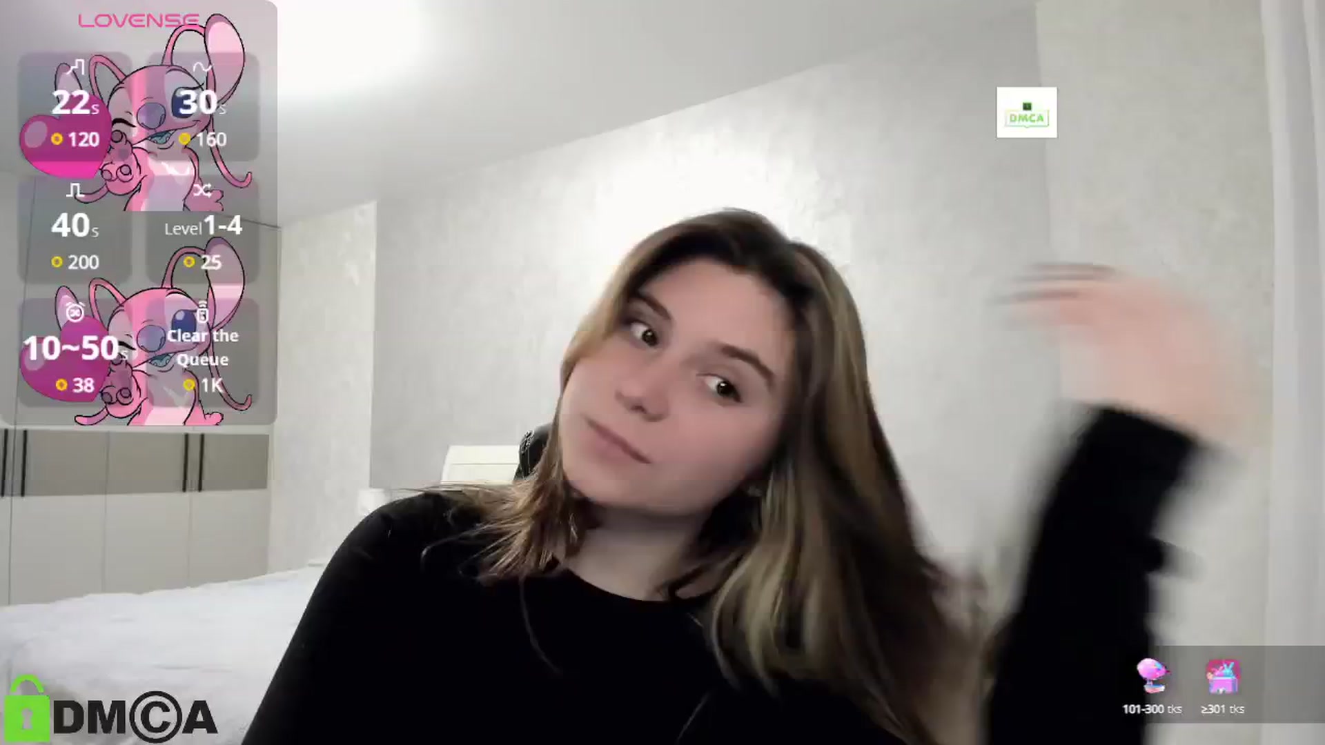 Gallery image thumbnail from MonicaaCute's myfreecams stream on, 10/22/2024, 16:25 image 10 of 20