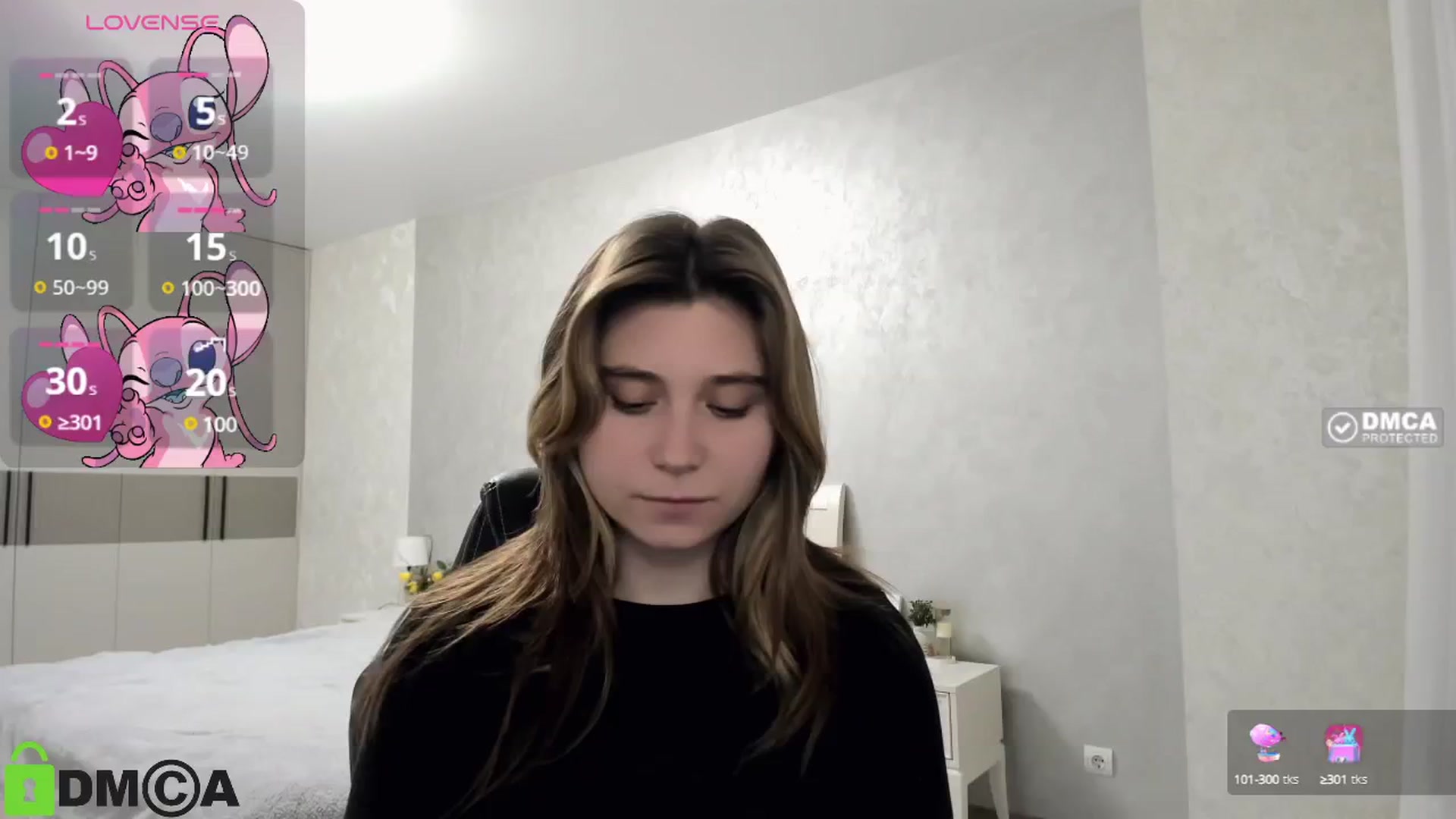 Gallery image thumbnail from MonicaaCute's myfreecams stream on, 10/22/2024, 17:00 image 5 of 20