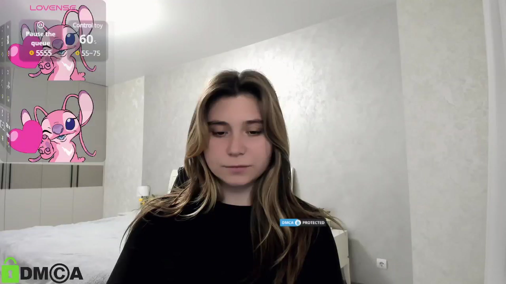 Gallery image thumbnail from MonicaaCute's myfreecams stream on, 10/22/2024, 17:00 image 13 of 20