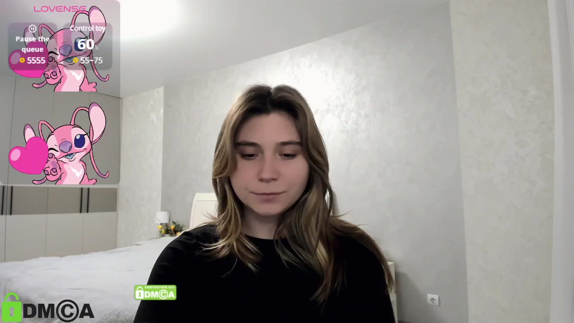 Gallery image thumbnail from MonicaaCute's myfreecams stream on, 10/22/2024, 17:00 image 17 of 20